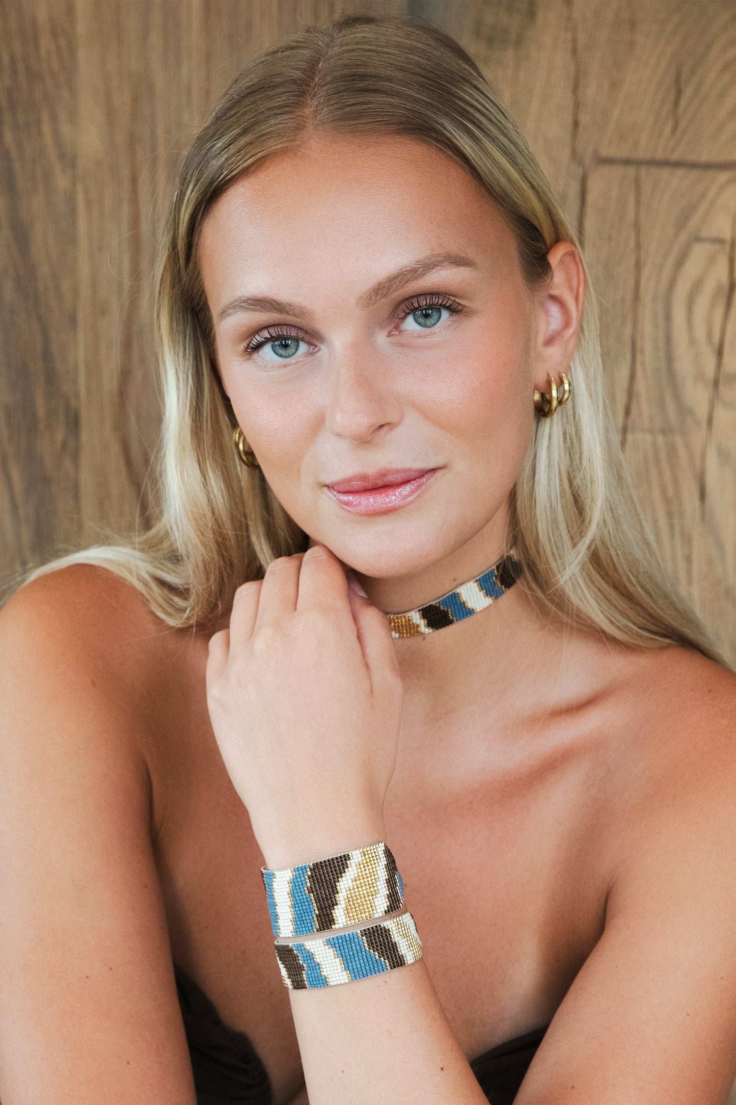 Metallic Light Blue Choker